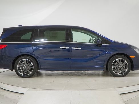 Certified 2023 Honda Odyssey Elite image 16