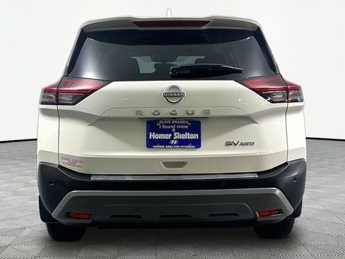 Used 2023 Nissan Rogue SV AWD/4WD image 4