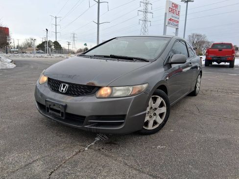 Used 2011 Honda Civic LX image 1