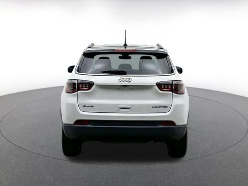 Used 2025 Jeep Compass Limited AWD/4WD image 8
