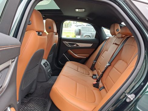 New 2024 Jaguar XF R-Dynamic SE image 5