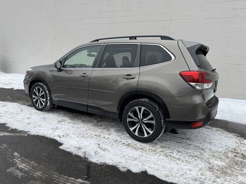 Used 2020 Subaru Forester Limited image 5