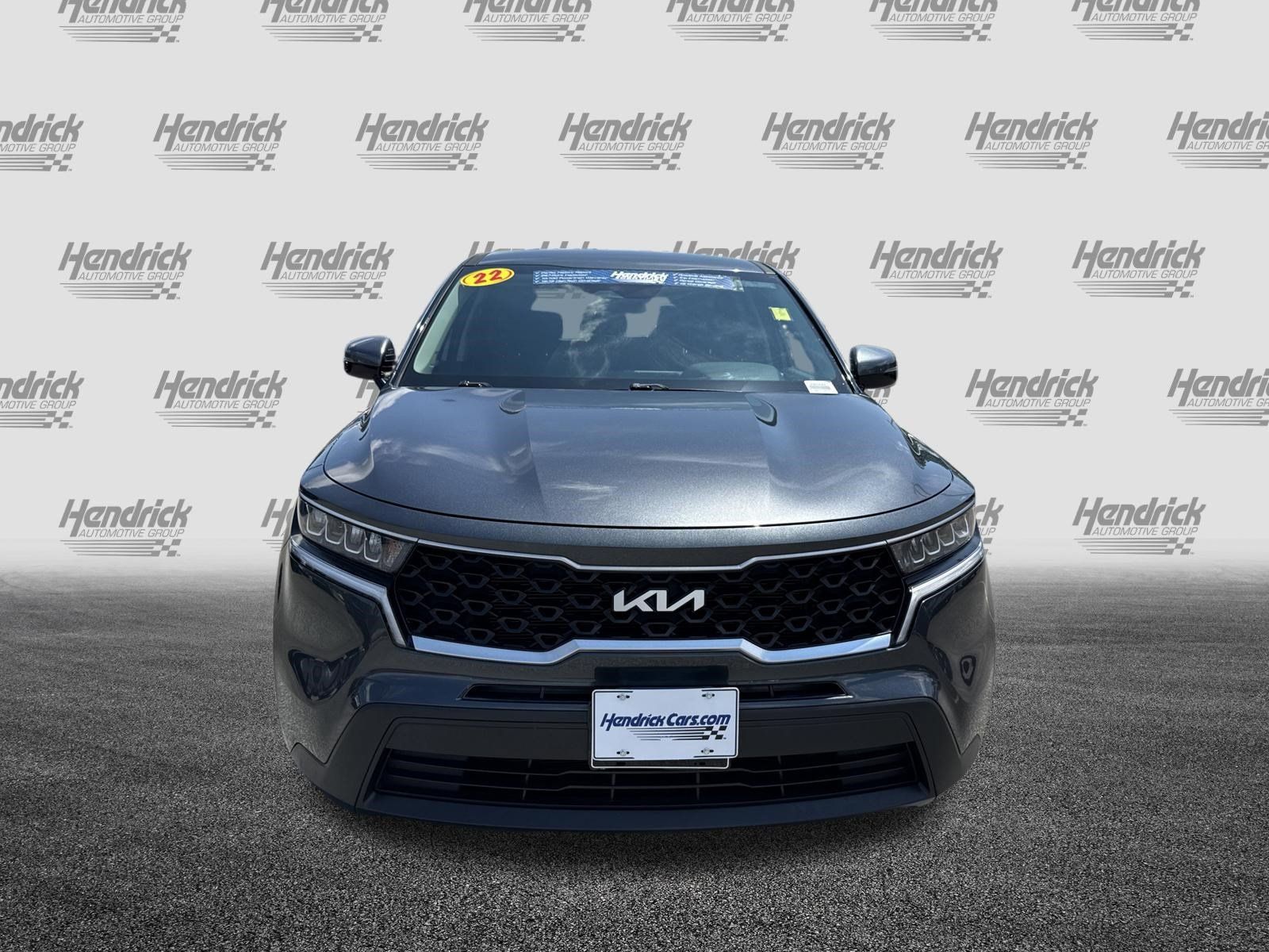 Used 2022 Kia Sorento LX AWD/4WD image 3