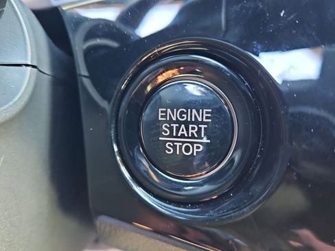 Used 2025 Honda Civic Sport image 28