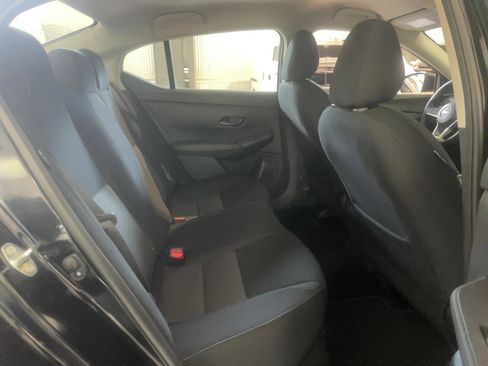 Used 2025 Nissan Sentra SV FWD image 14