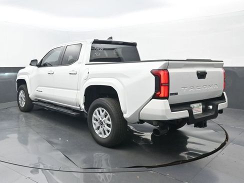 Used 2024 Toyota Tacoma SR5 image 3