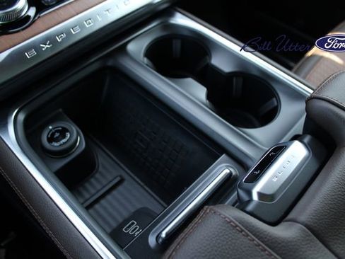 New 2025 Ford Expedition King Ranch image 13