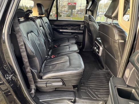 Used 2020 Ford Expedition Max Platinum image 16