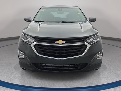 Used 2020 Chevrolet Equinox LT FWD image 2