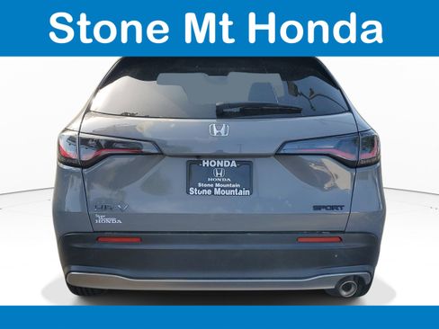 Used 2023 Honda HR-V Sport image 5