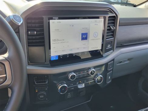 Used 2025 Ford F150 XLT w/ Equipment Group 301A Standard image 18