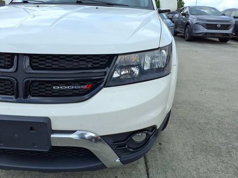 Used 2017 Dodge Journey Crossroad w/ Popular Equipment Group FWD image 14
