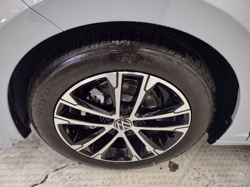 New 2026 Volkswagen Jetta Sport image 5