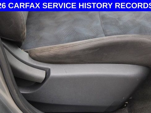 Used 2015 Nissan Rogue S image 18