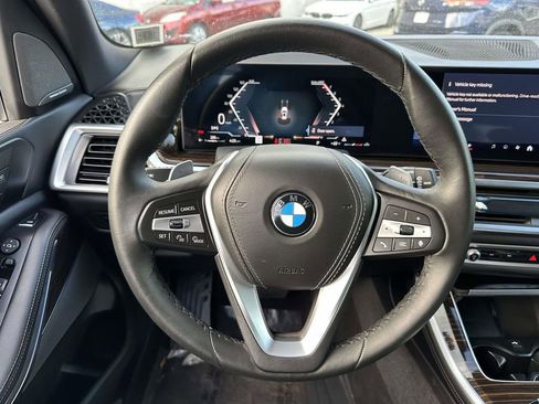 Used 2026 BMW X5 xDrive40i AWD/4WD image 16