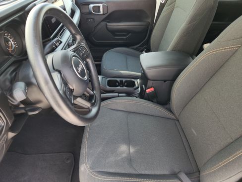 Used 2025 Jeep Gladiator Sport AWD/4WD image 15