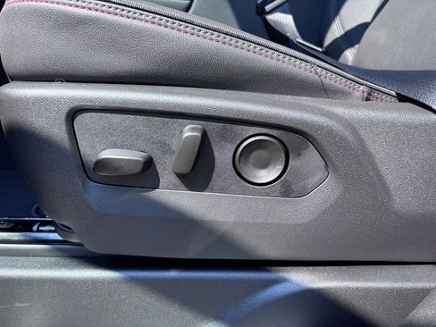 New 2025 Chevrolet Suburban RST w/ Comfort Package image 22