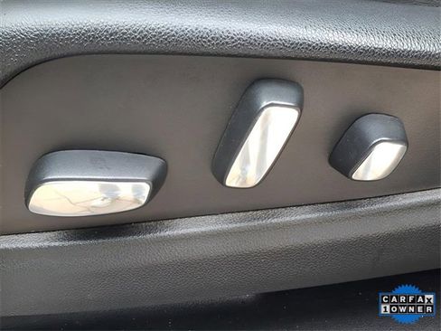 Used 2023 Cadillac XT5 Premium Luxury image 28