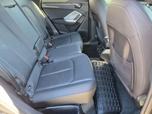 Used 2022 Audi Q3 2.0T Premium Plus w/ Premium Plus Package image 19