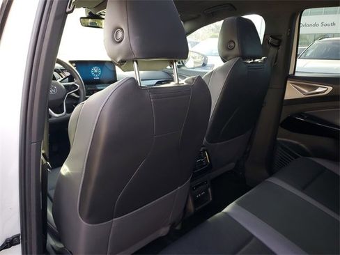Certified 2023 Volkswagen ID.4 Pro S Plus image 10
