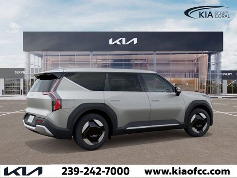 New 2026 Kia EV9 Light image 6