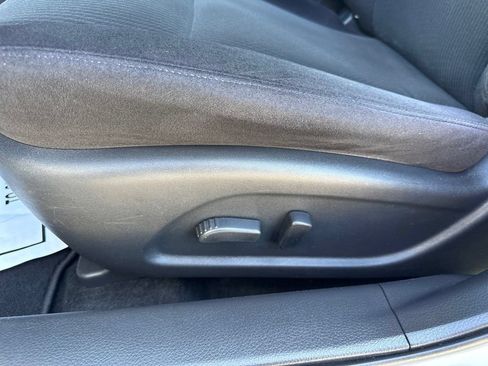 Used 2013 Nissan Altima 2.5 SV FWD image 17