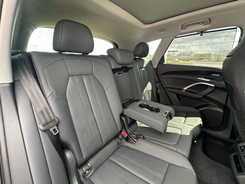 New 2025 Audi Q5 Premium Plus image 30
