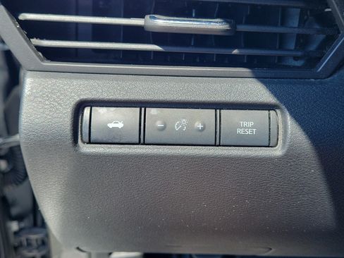 Certified 2021 Nissan Altima 2.5 SR w/ SR Premium Package FWD image 23