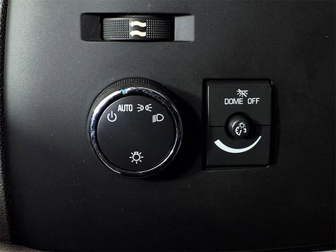 Used 2013 Chevrolet Silverado 1500 LT image 24