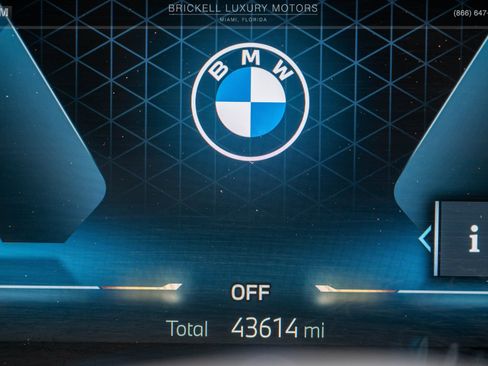 Used 2023 BMW 760i xDrive AWD/4WD image 47