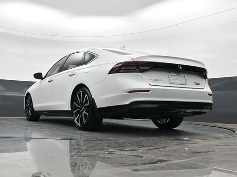 Used 2024 Honda Accord Touring image 30