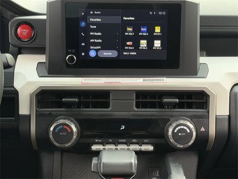 Used 2024 Toyota Tacoma TRD Off-Road image 17