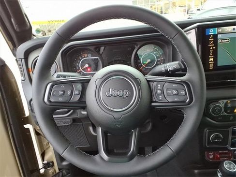 New 2026 Jeep Gladiator Mojave image 17