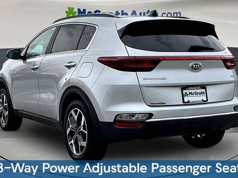 Used 2022 Kia Sportage EX w/ EX Technology Package FWD image 4