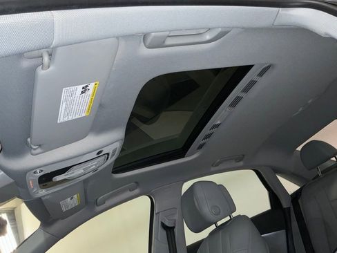 Used 2019 Audi A4 2.0T Premium w/ Convenience Package image 4