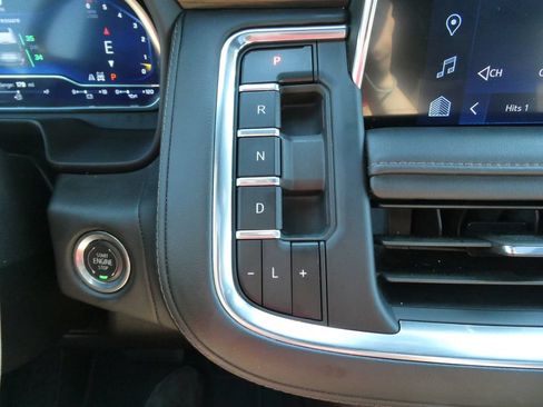 Certified 2024 Chevrolet Tahoe High Country w/ Advanced Technology Package AWD/4WD image 34