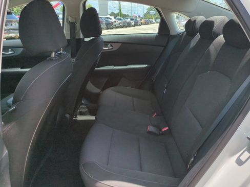 Certified 2021 Kia Forte LXS FWD image 13
