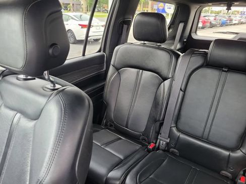 Used 2024 Jeep Wagoneer Series II w/ Flexible Seating Group RWD image 17