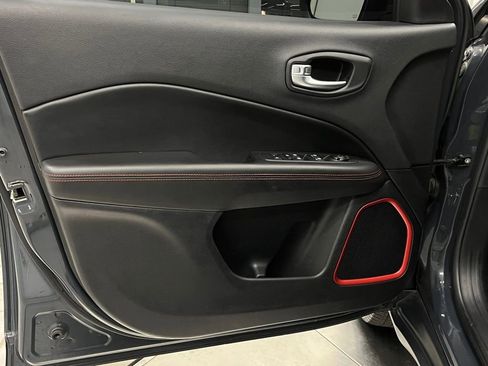 Used 2018 Jeep Compass Trailhawk w/ Leather Interior Group image 13