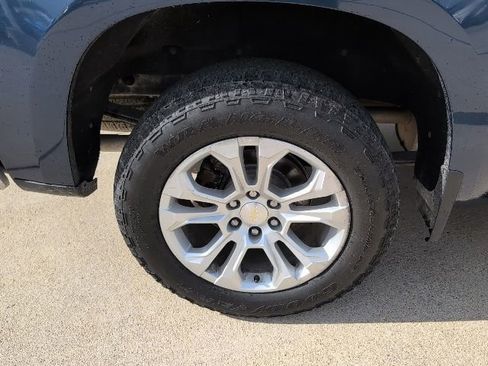 Used 2022 Chevrolet Silverado 1500 LTZ image 3