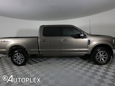 Used 2022 Ford F350 Lariat w/ Lariat Ultimate Package image 4
