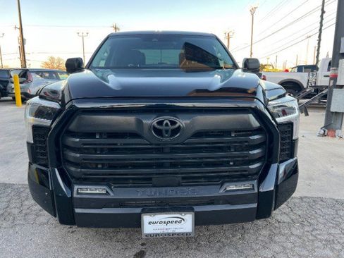 Used 2022 Toyota Tundra SR5 image 3