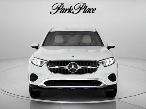 Used 2026 Mercedes-Benz GLC 300 image 37