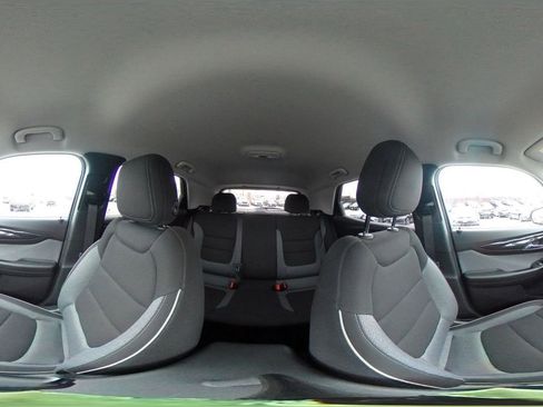 Used 2025 Chevrolet TrailBlazer LT image 40