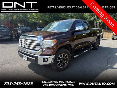 Used 2014 Toyota Tundra Limited w/ Limited Premium Package