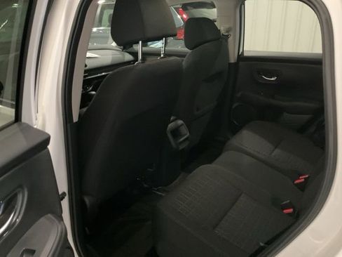 New 2026 Honda HR-V LX image 15