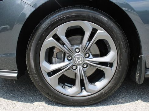 Used 2023 Honda Accord EX image 30