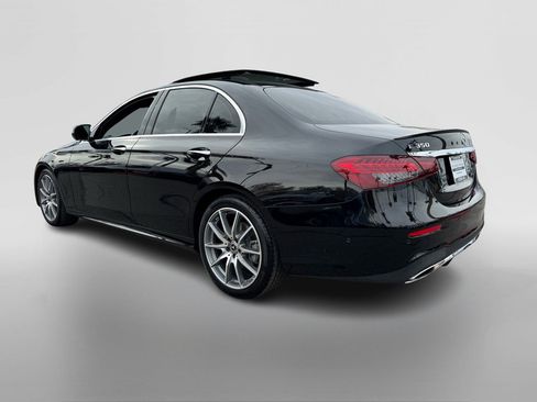 Certified 2022 Mercedes-Benz E 350 Sedan image 3