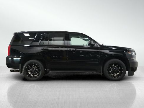 Used 2020 Chevrolet Tahoe Premier w/ RST 6.2L Performance Edition AWD/4WD image 6