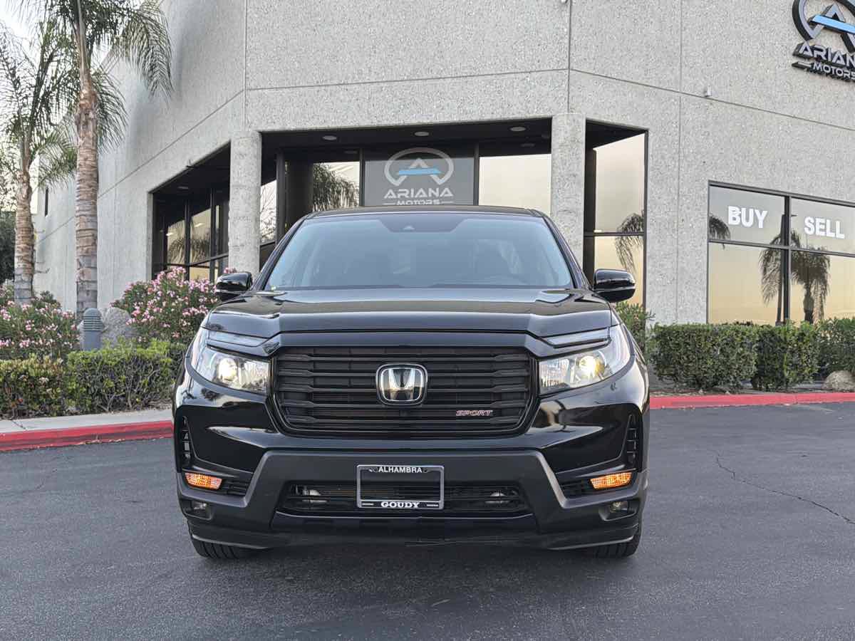 Used 2023 Honda Ridgeline Sport image 7